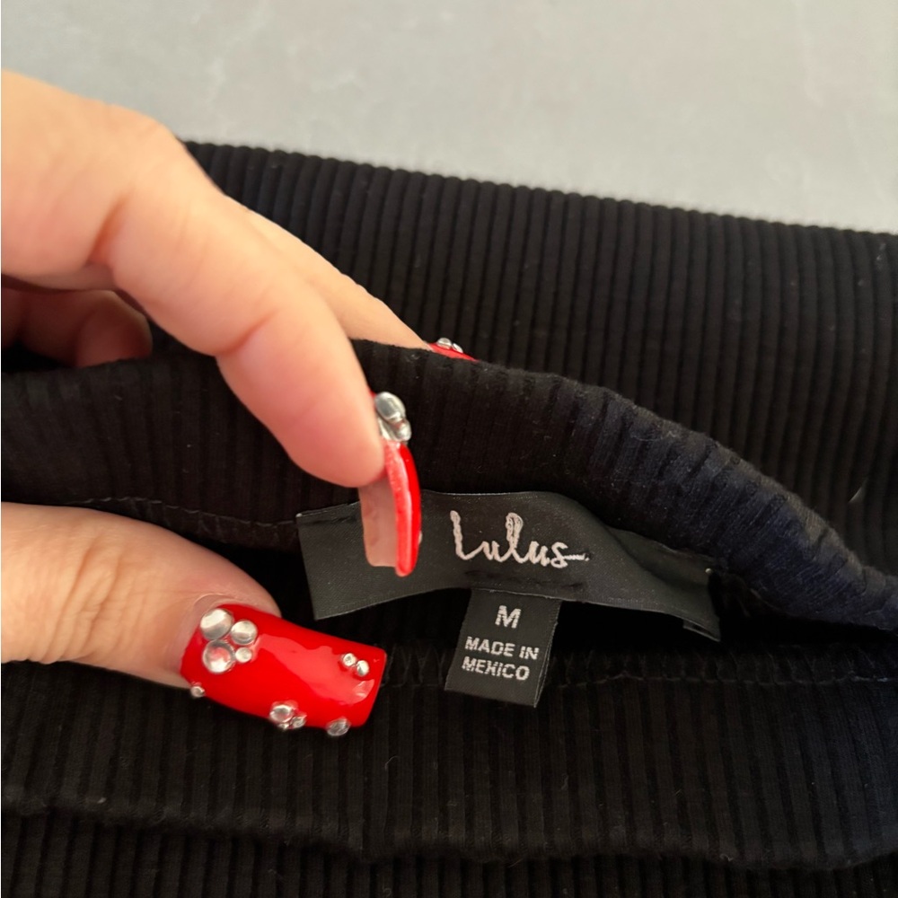 Lulu's Classic Black Pencil Skirt SET - Picture 3 of 5
